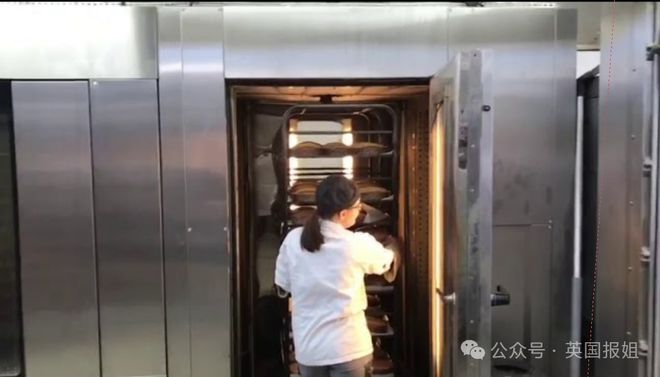 烤死还有员工受困大冰柜10年后仅剩白骨？爱游戏超市恐怖怪谈！女工误入烤箱被活活(图15)